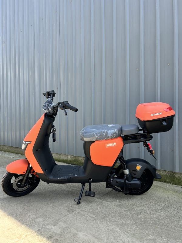 Scuter electric cu pedale XJH EEC 800W,Baterie 60V 20Ah, Autonomie 100 km, Fără permis fără permis